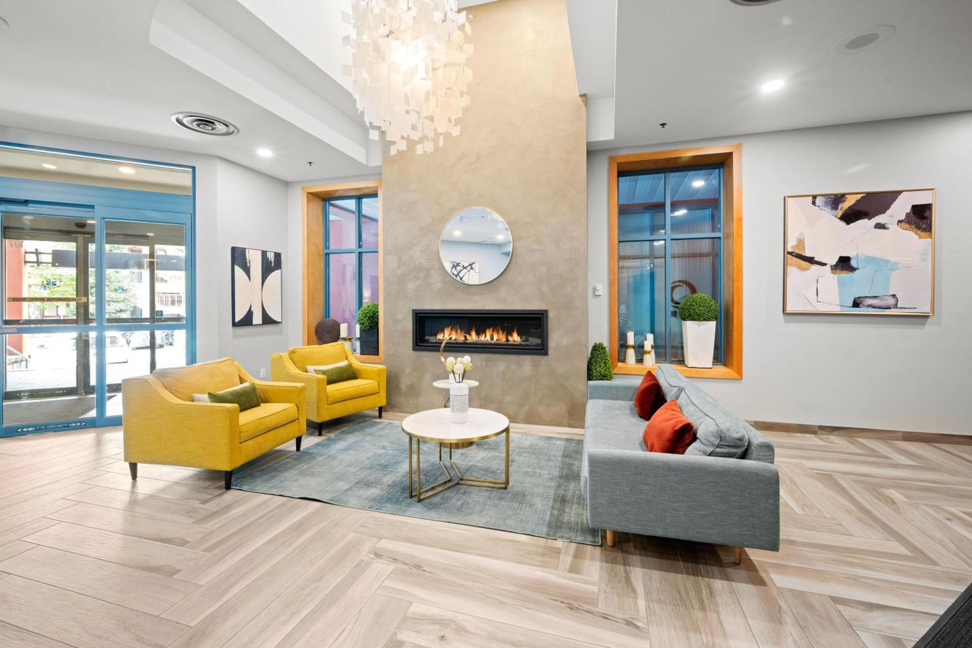 Alpenglow Lodge Family & Work Retreat By Mva Whistler Exterior photo