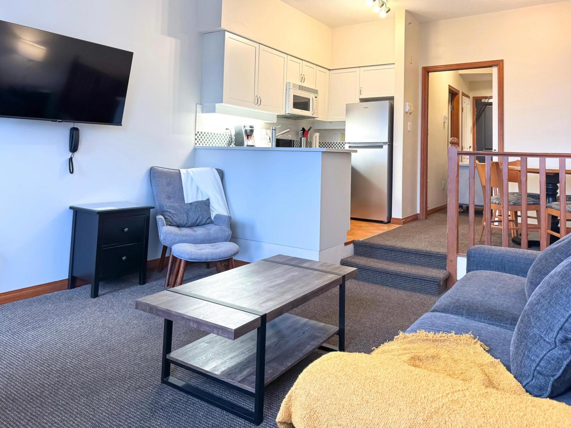 Alpenglow Lodge Family & Work Retreat By Mva Whistler Exterior photo